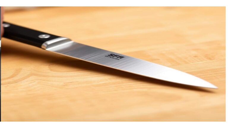 The truth about the perfect angle of your kitchen knife is revealed.