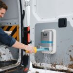 van door self clean