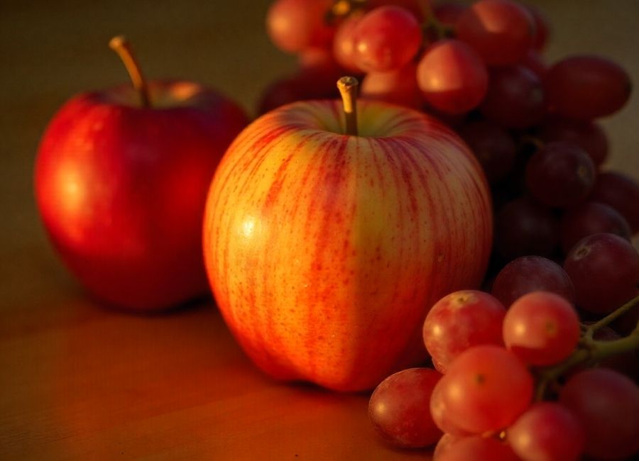 can you keep apple snear grapes