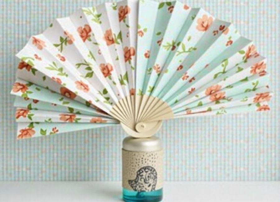 how to make a paper fan