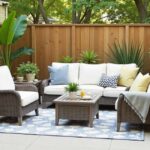 how to arrange outdoor furniture