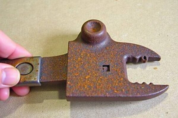 how do you remove rust from metal