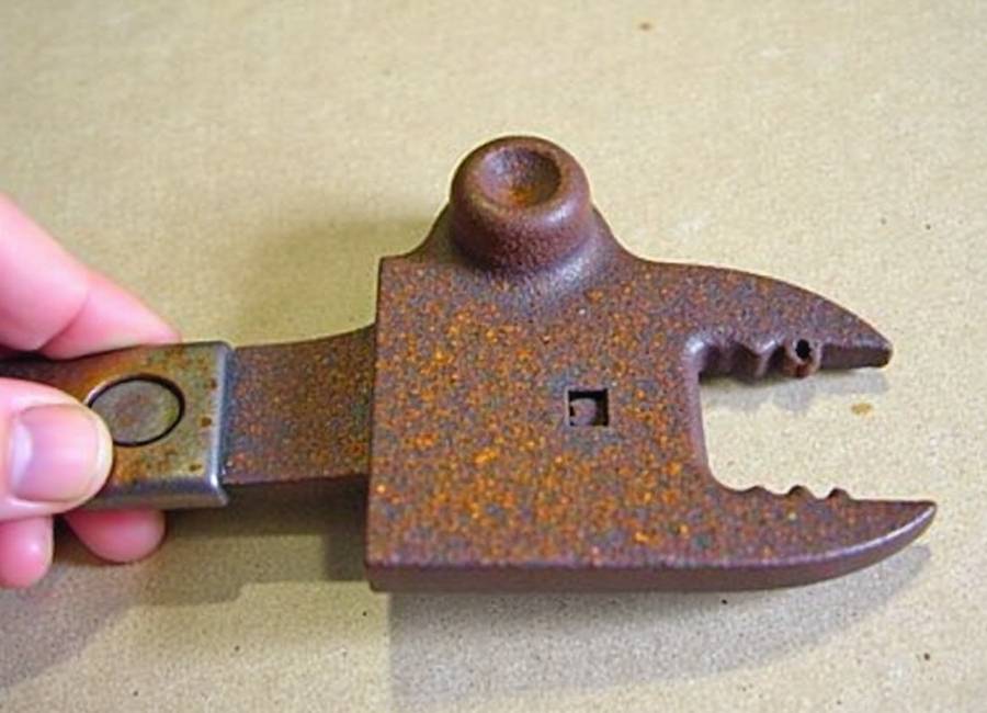 how do you remove rust from metal