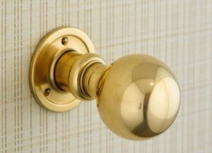 how to tarnish brass