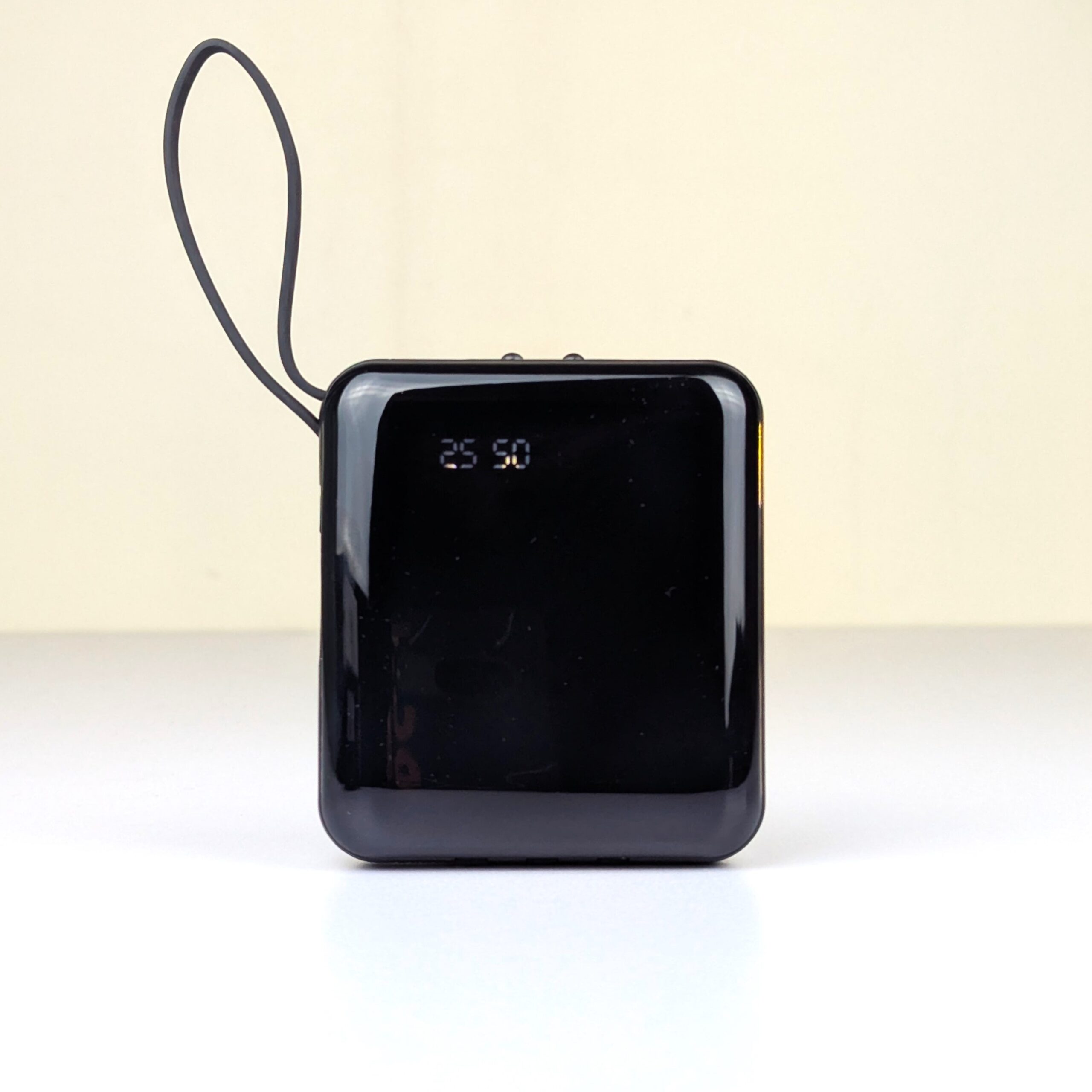 Smart 20000mAh Fast Charging Power Bank with Built-in Multi Cables - Image 2